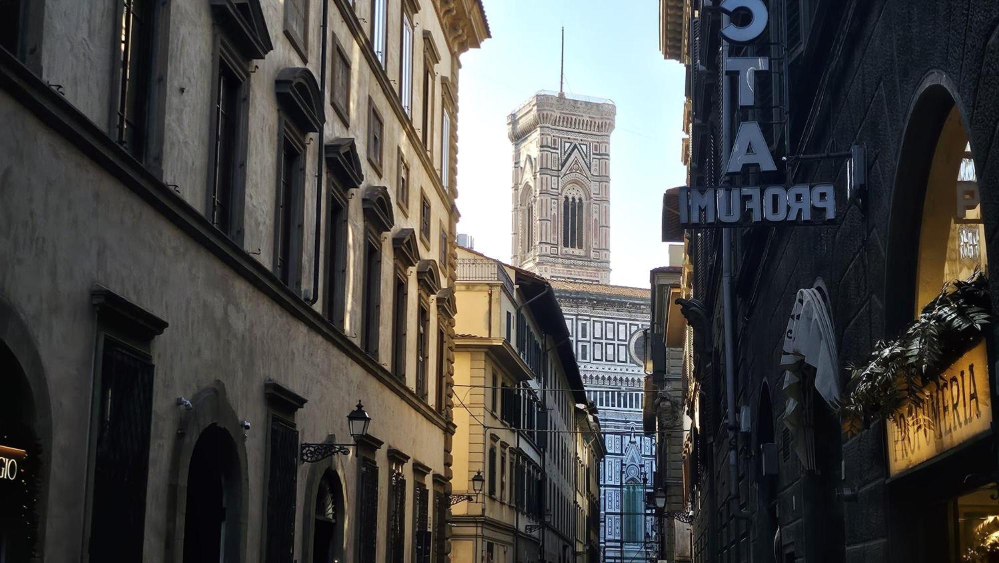 Le Cinque Lampade Florence Suites Bagian luar foto